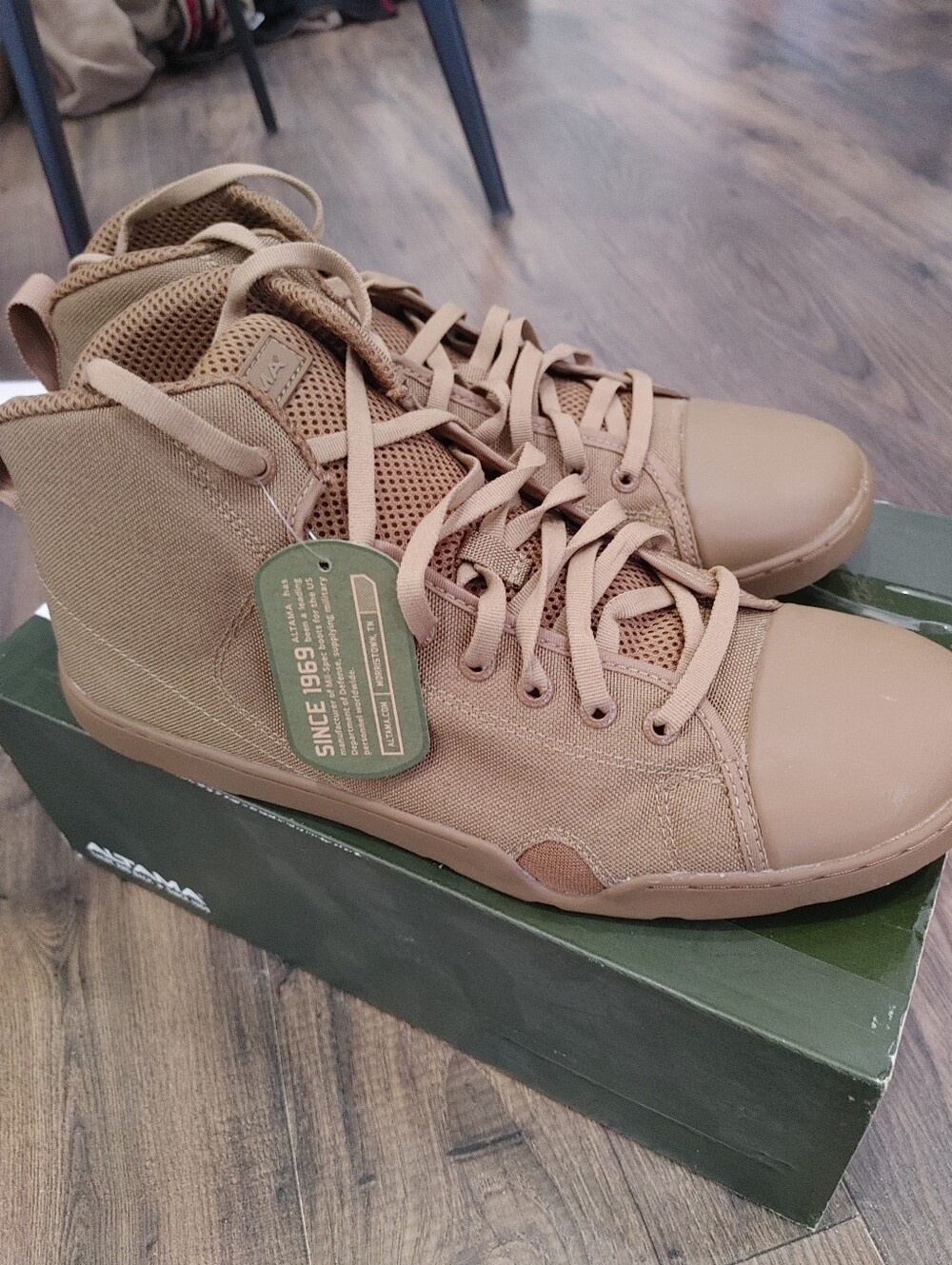 Brand New! Altama Maritime Men's Assault Mid Tactical Boots Coyote Size 12